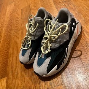 Yeezy 700 wave runner
